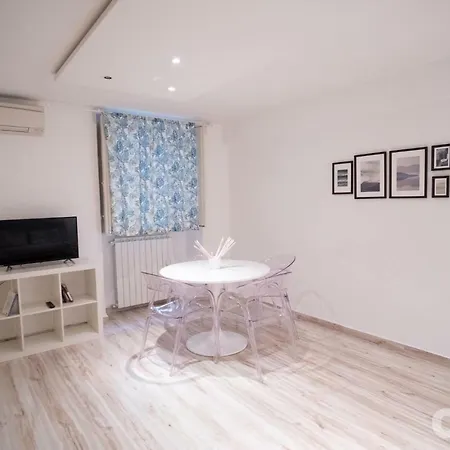 Welcome - Centro Apartment